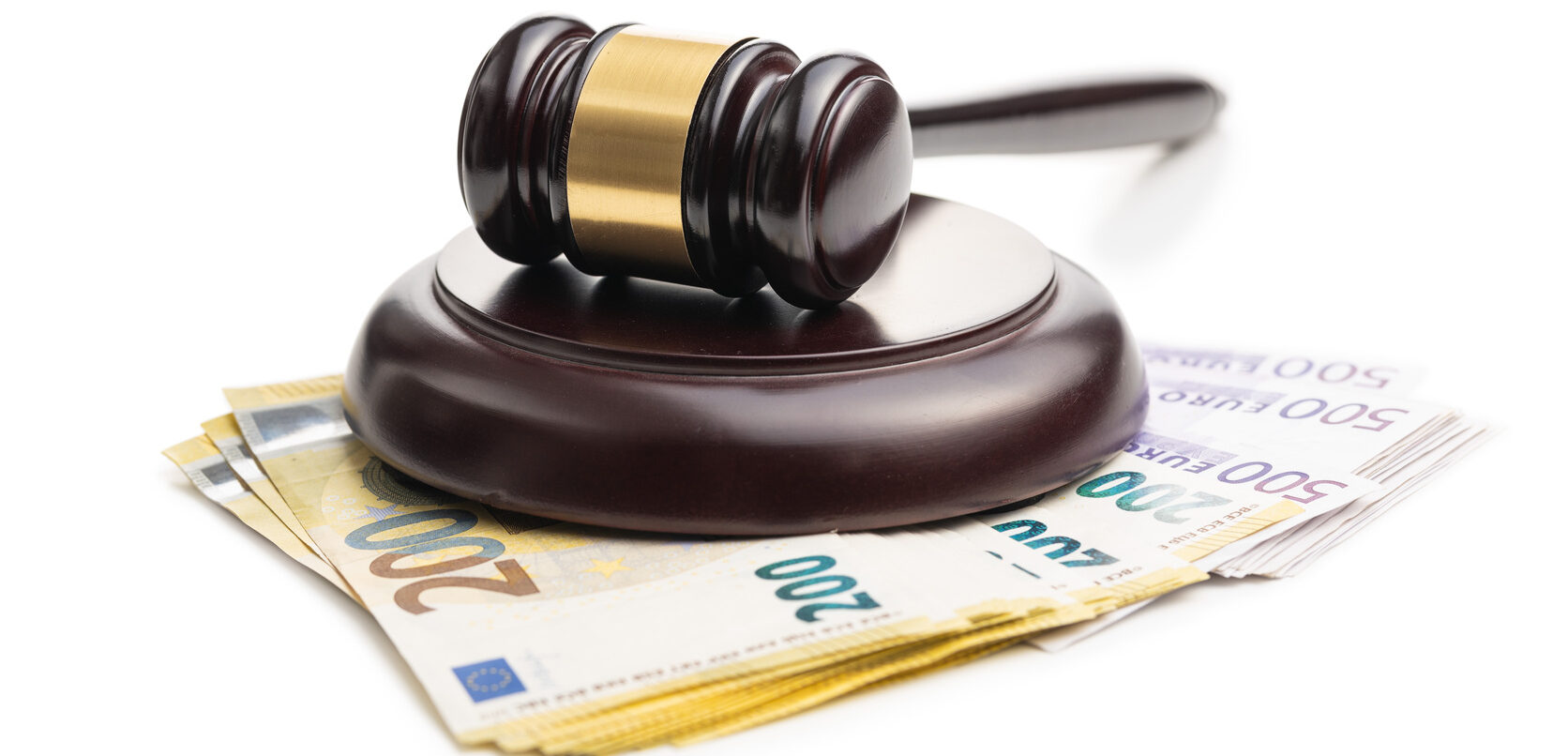 Ejecutar una sentencia de reclamación de deuda: